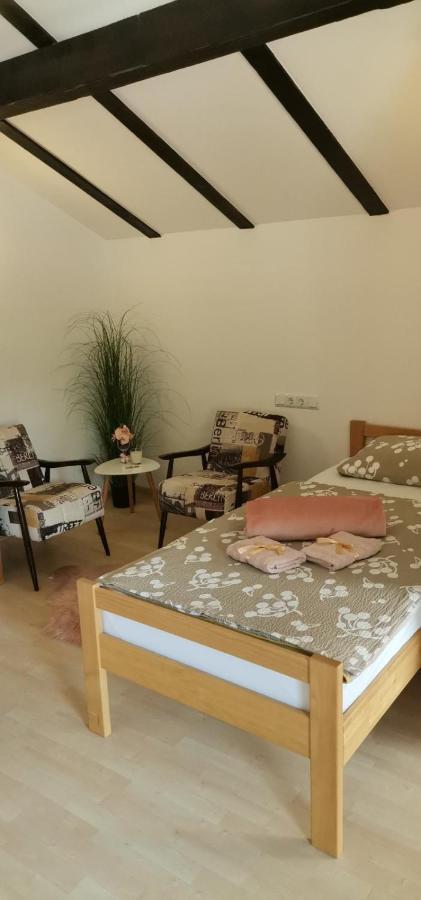 Naid Apartmani Kulen Vakuf Εξωτερικό φωτογραφία