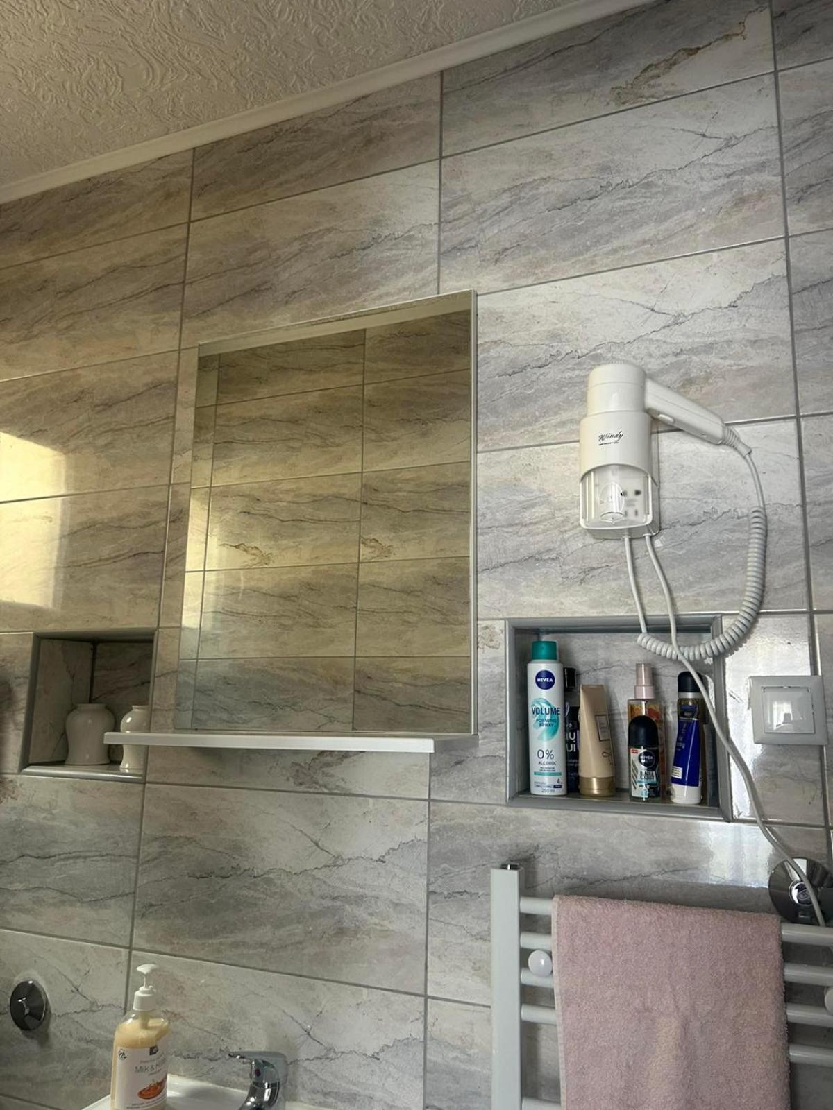 Naid Apartmani Kulen Vakuf Εξωτερικό φωτογραφία