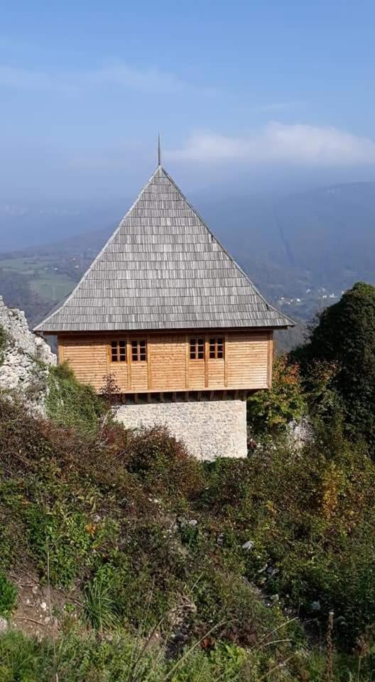 Naid Apartmani Kulen Vakuf Εξωτερικό φωτογραφία