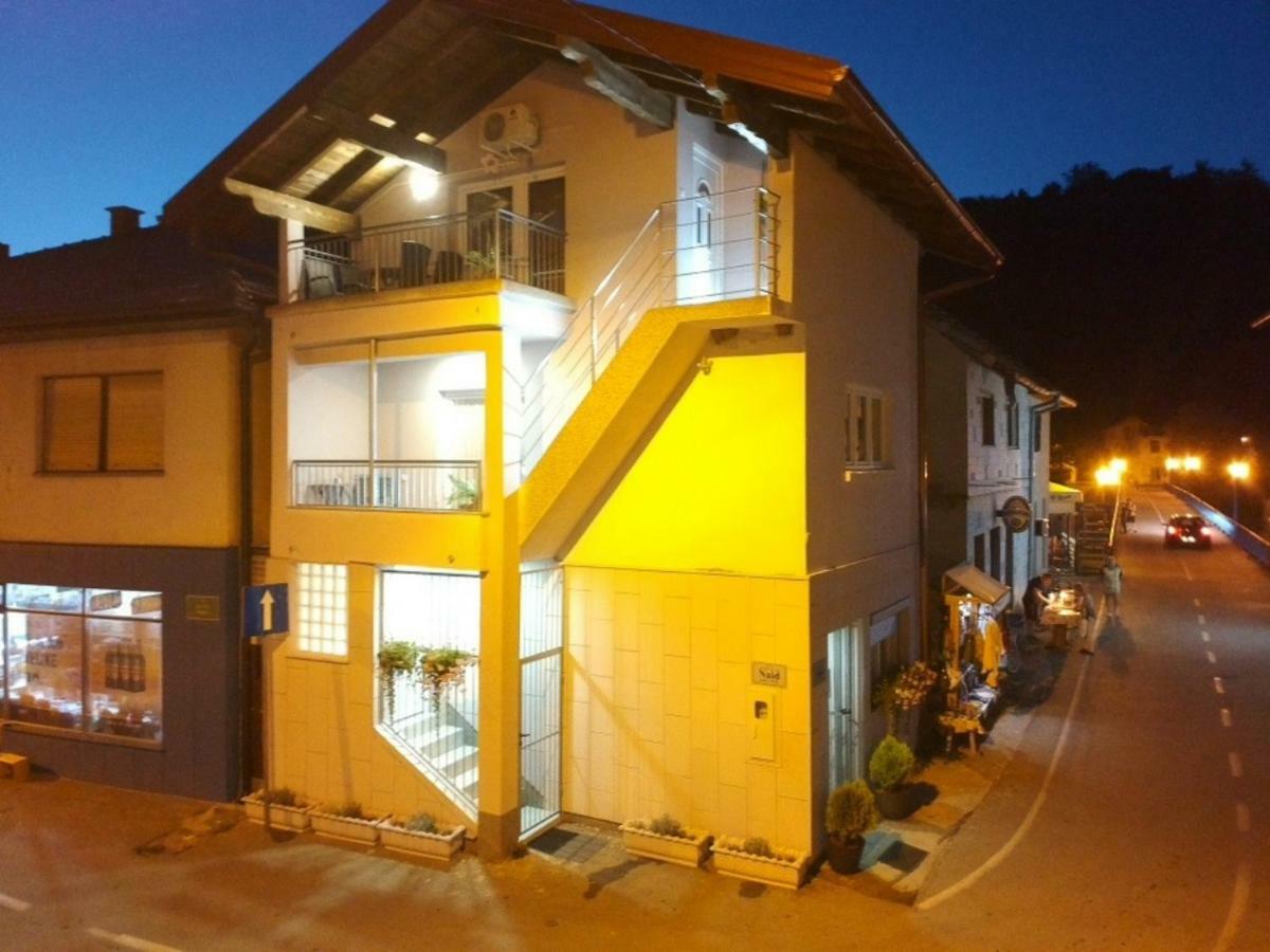 Naid Apartmani Kulen Vakuf Εξωτερικό φωτογραφία